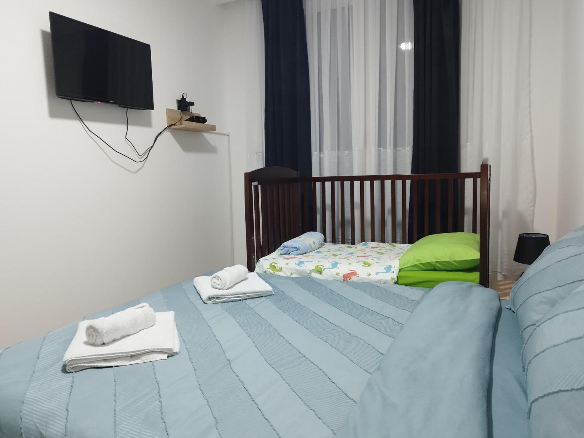 Skopje Sky City 19Th Floor Twin & 12Th Floor & 25Th & 33 Floor Apartments & With Pool & Spa & Gym & Parking Included In Price 외부 사진