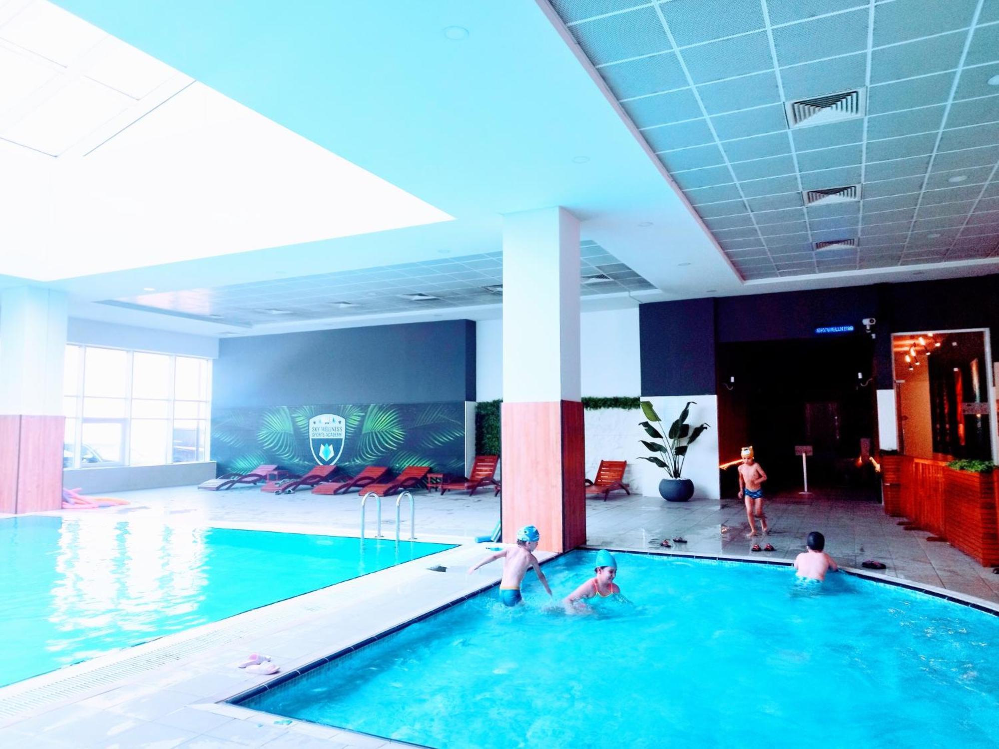 Skopje Sky City 19Th Floor Twin & 12Th Floor & 25Th & 33 Floor Apartments & With Pool & Spa & Gym & Parking Included In Price 외부 사진